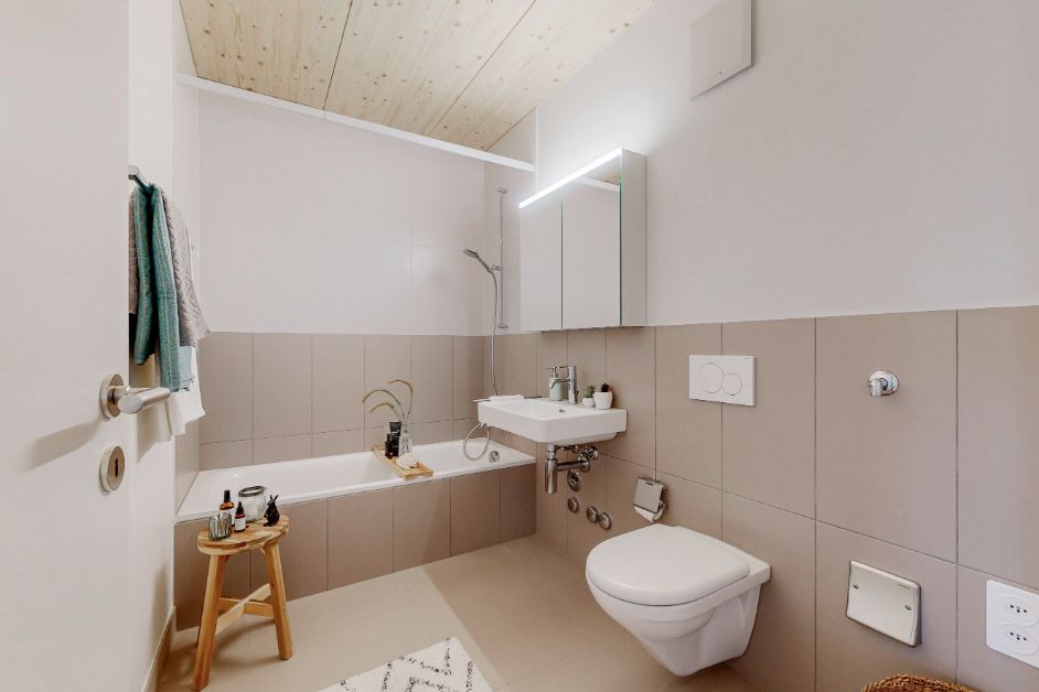 4.5-Zi-Whg-Zentrale-Pratteln-Bad
