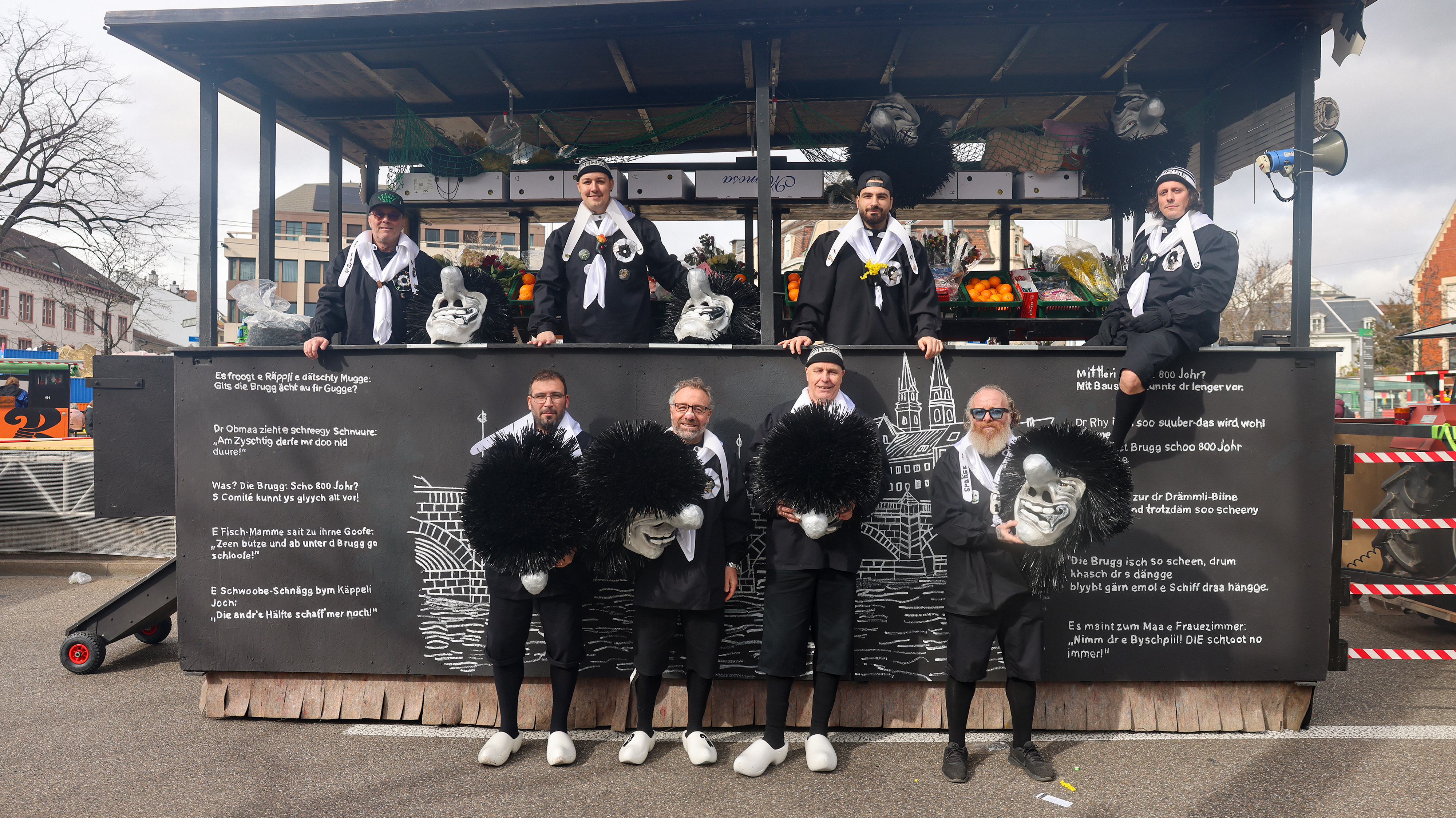 wgn-Mittendrin-Fasnacht-Portraet-SparseClique-1-Web