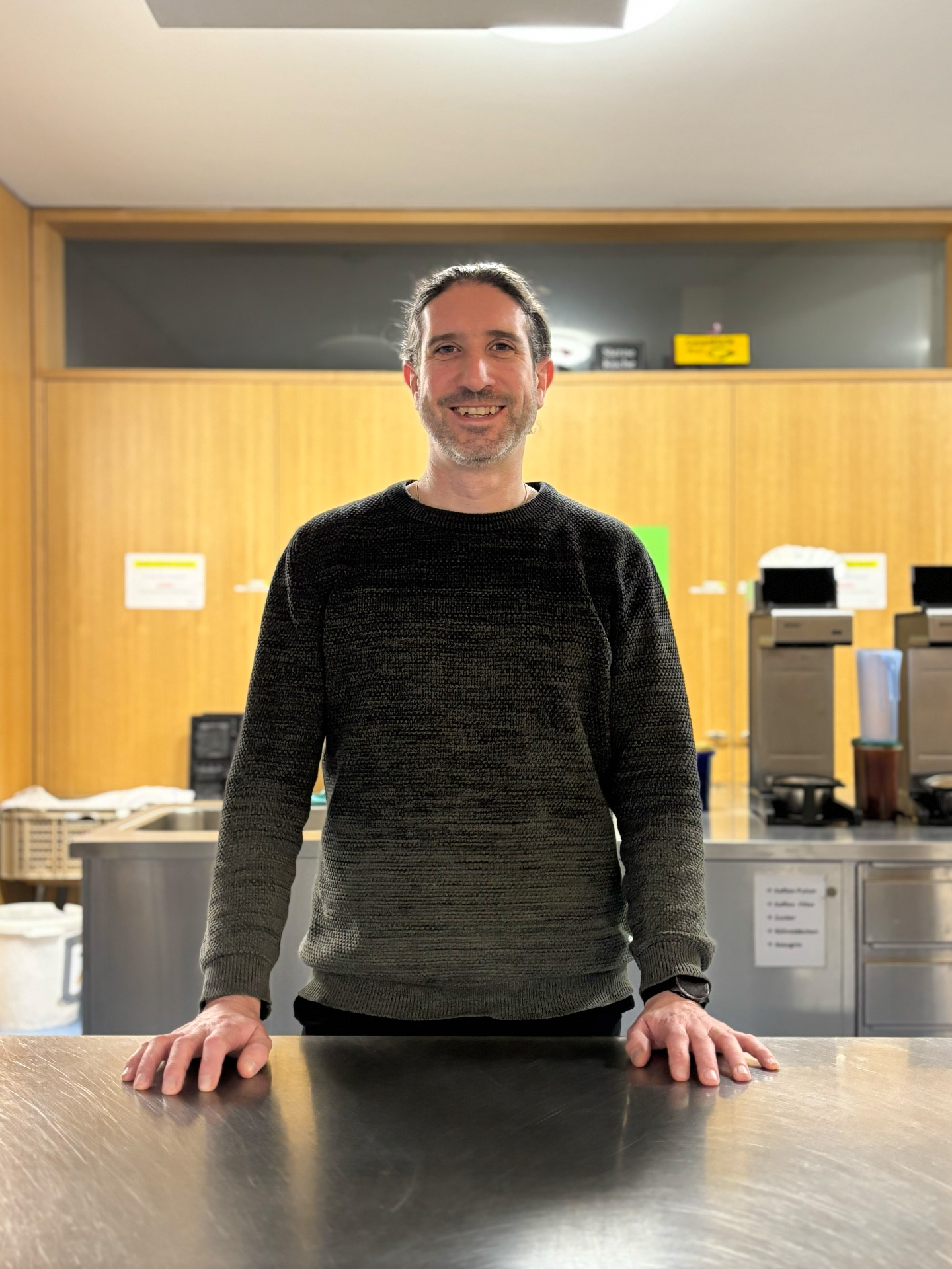 wgn-Mittendrin-Weihnachtsgutziaktion-Gassenkueche-Basel-Maurice-Vogt-Interview