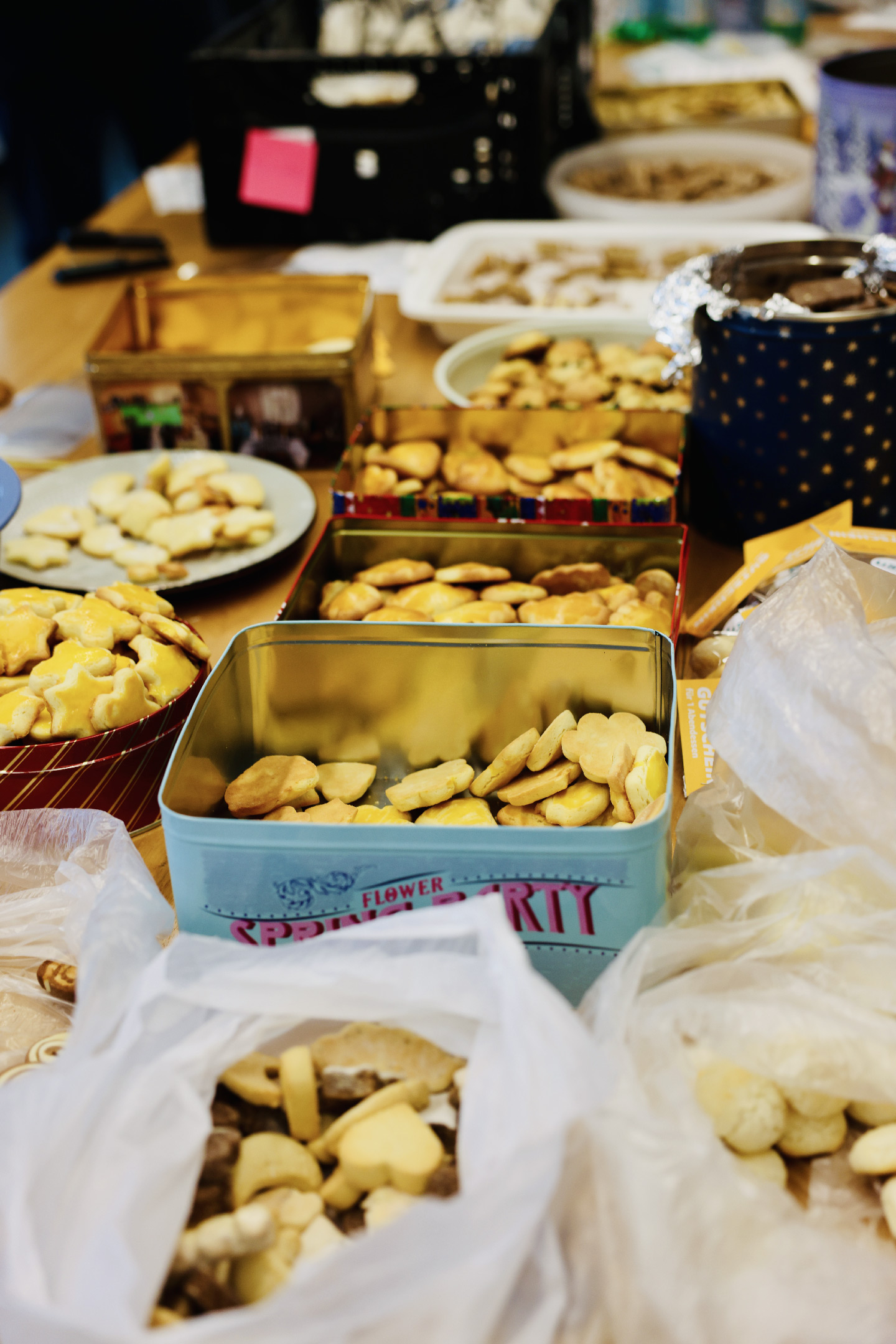 wgn-Mittendrin-Weihnachtsgutziaktion-Gassenkueche-Basel-3